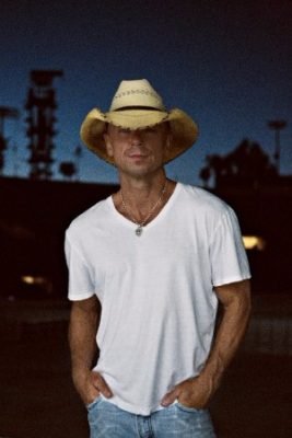 Kenny Chesney on Country Music News